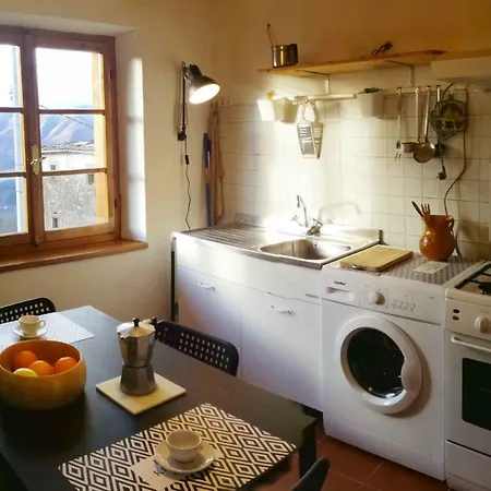 Little-house * Sassorosso