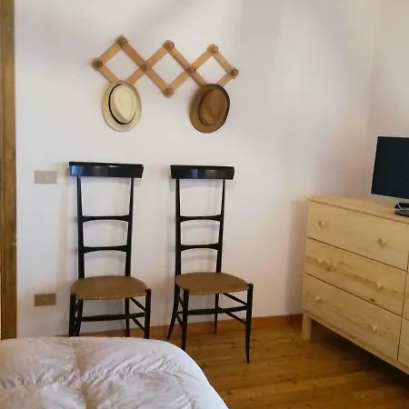 Little-house Sassorosso