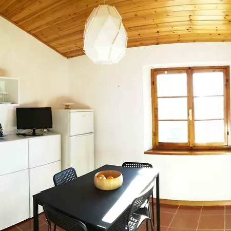 Little-house Sassorosso