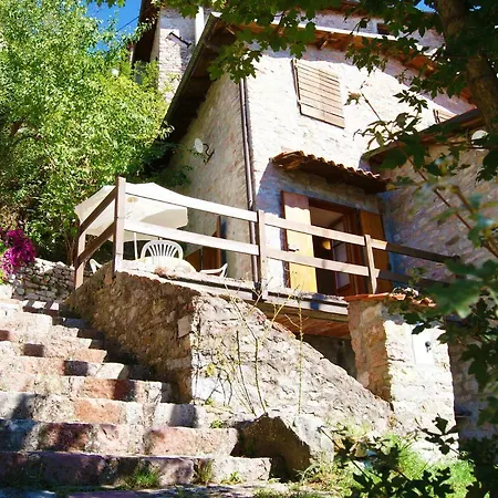 Casa vacanze Little-house