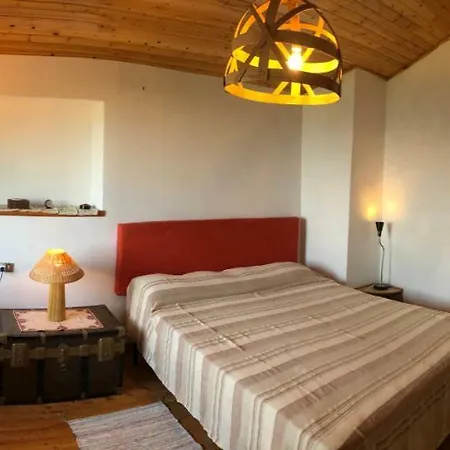 Holiday home Little-house
